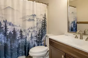 10025 14th Ave E, Tacoma, WA 98445 - Photo 17