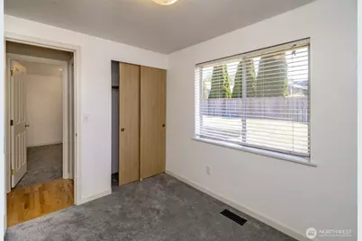 10025 14th Ave E., Tacoma, WA 98445 - Photo 19