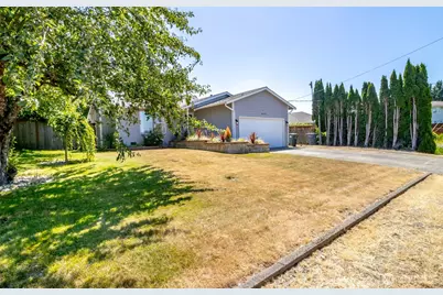 10025 14th Ave E., Tacoma, WA 98445 - Photo 27