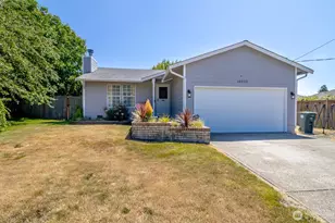 10025 14th Ave E, Tacoma, WA 98445 - Photo 1
