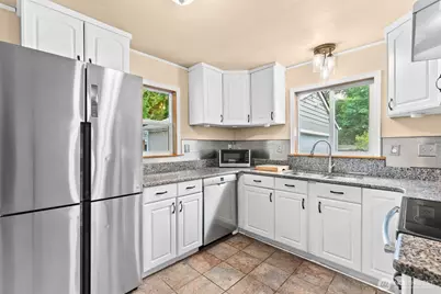 504 G Street SW, Tumwater, WA 98512 - Photo 13