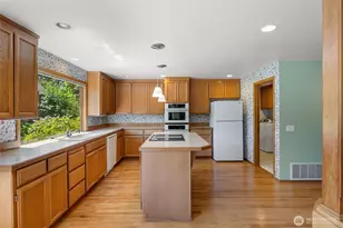 5625 108th Pl SW, Mukilteo, WA 98275 - Photo 11