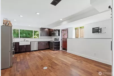 1438 159th Avenue SE, Bellevue, WA 98008 - Photo 21