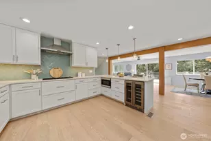 4830 88th Pl SE, Mercer Island, WA 98040 - Photo 5