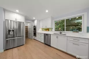 4830 88th Pl SE, Mercer Island, WA 98040 - Photo 9