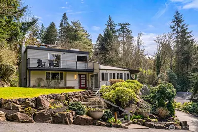 4830 88th Place SE, Mercer Island, WA 98040 - Photo 1