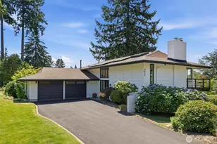 4802 111th Ave NE, Kirkland, WA 98033 - Photo 1
