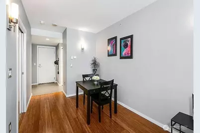 76 Cedar Street #603, Seattle, WA 98121 - Photo 9