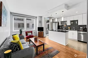 76 Cedar St, Seattle, WA 98121 - Photo 5