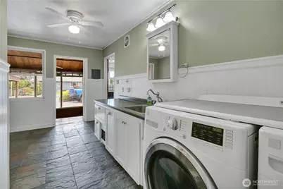 15115 74th Street E, Sumner, WA 98390 - Photo 13