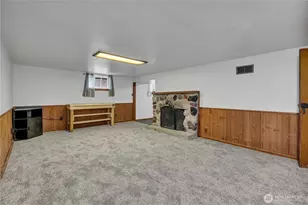 15115 74th St E, Sumner, WA 98390 - Photo 17