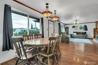 15115 74th Street E, Sumner, WA 98390 - Photo 5
