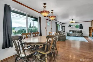 15115 74th St E, Sumner, WA 98390 - Photo 5