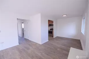 9911 NE 119th Ct, Kirkland, WA 98034 - Photo 5