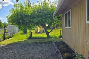 14615 Mud Run Rd SE, Yelm, WA 98597 - Photo 7