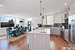 5207 S Willow St, Seattle, WA 98118 - Photo 7
