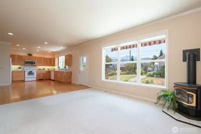 220 W 13th Street, Port Angeles, WA 98362 - Photo 11