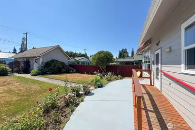 220 W 13th Street, Port Angeles, WA 98362 - Photo 27