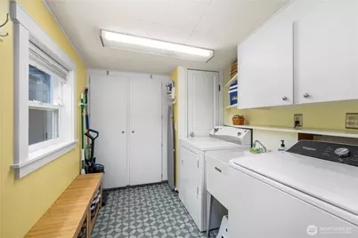 520 4th Street, Anacortes, WA 98221 - Photo 15