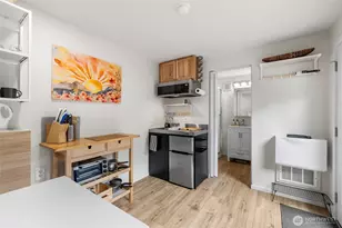 520 4th St, Anacortes, WA 98221 - Photo 29