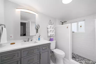 520 4th Street, Anacortes, WA 98221 - Photo 11