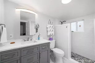 520 4th St, Anacortes, WA 98221 - Photo 11