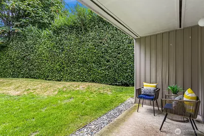 12510 NE 130th Way #B101, Kirkland, WA 98034 - Photo 13