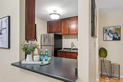 12510 NE 130th Way #B101, Kirkland, WA 98034 - Photo 7
