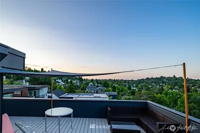 1718 27th Avenue #A, Seattle, WA 98122 - Photo 21