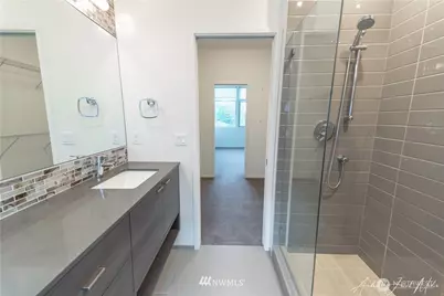 1718 27th Avenue #A, Seattle, WA 98122 - Photo 15