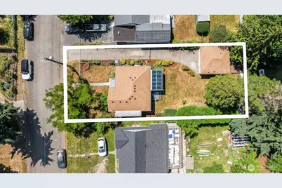 12033 79th Avenue S, Seattle, WA 98178 - Photo 35