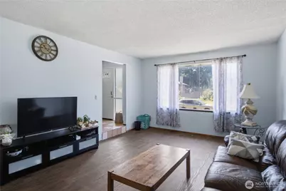 3706 S 255th Place, Kent, WA 98032 - Photo 5