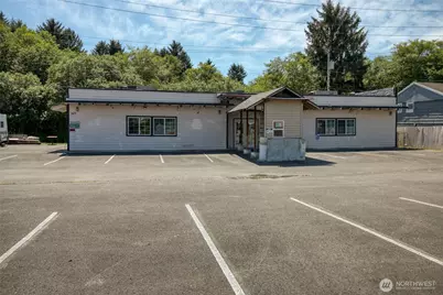 621 S West Boulevard, Aberdeen, WA 98520 - Photo 1