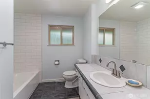 8612 21st Ave NW, Seattle, WA 98117 - Photo 17