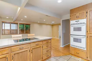 8612 21st Ave NW, Seattle, WA 98117 - Photo 9