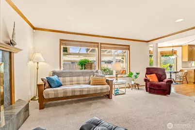 21807 87th Place W, Edmonds, WA 98026 - Photo 19