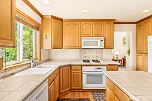 21807 87th Pl W, Edmonds, WA 98026 - Photo 13