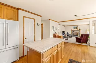 21807 87th Pl W, Edmonds, WA 98026 - Photo 15