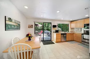 7880 NE Forest Ridge Ln, Bremerton, WA 98311 - Photo 15