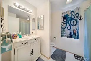 7880 NE Forest Ridge Ln, Bremerton, WA 98311 - Photo 21