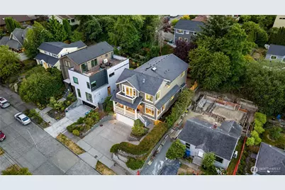 4047 Willams Avenue W, Seattle, WA 98199 - Photo 31