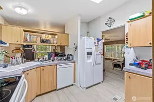 1461 King Valley Dr, Maple Falls, WA 98266 - Photo 13