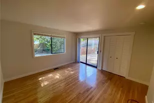 650 Jasmine Pl NW, Issaquah, WA 98027 - Photo 13