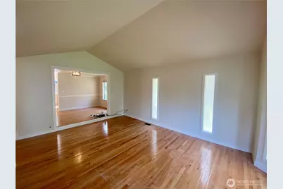 650 Jasmine Place NW, Issaquah, WA 98027 - Photo 3