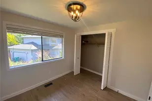 650 Jasmine Pl NW, Issaquah, WA 98027 - Photo 19
