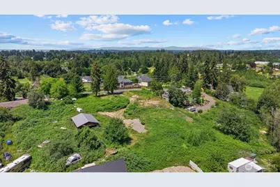 1701 112th Avenue E, Edgewood, WA 98372 - Photo 11