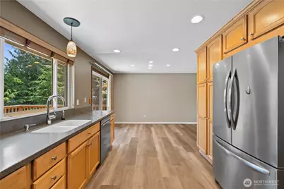 2818 111th Place SE, Everett, WA 98208 - Photo 7