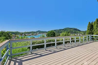 224 Skagit Way, La Conner, WA 98257 - Photo 3