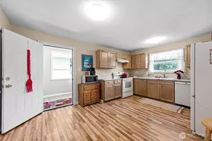 516 Cedar St, Ilwaco, WA 98624 - Photo 13