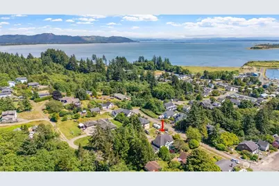 516 Cedar Street, Ilwaco, WA 98624 - Photo 5